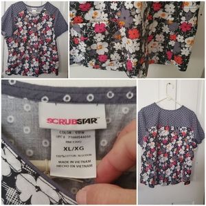 🌼Flower 🌼 theme Scrub top